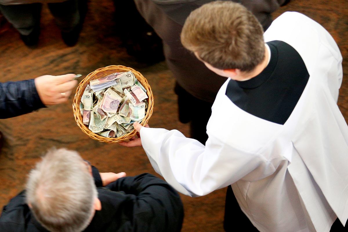 Podatek na kościół: prawda o finansowaniu religii w Polsce w 2026 roku