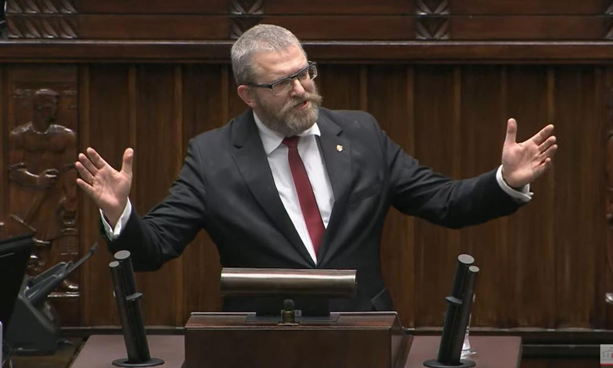 Grzegorz Braun gaśnica – prawda o incydencie w Sejmie