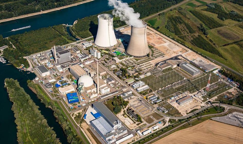 Budowa elektrowni atomowej w Polsce – przewodnik po największej inwestycji energetycznej