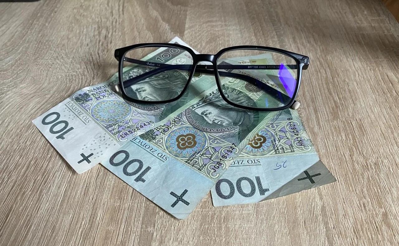 Ile wynosi dofinansowanie do okularów przez pracodawcę?