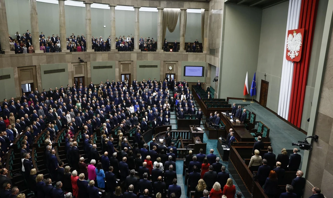 Kto gdzie siedzi w Sejmie – aktualny rozkład miejsc w X kadencji