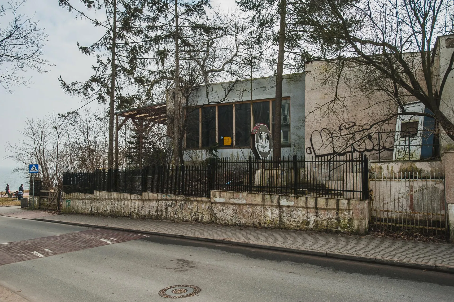 Maxim gdynia sprzedany – prawda o losach klubu w Orłowie