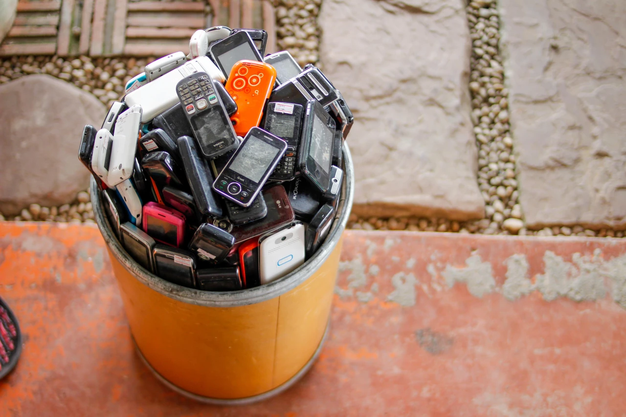 Orange oddaj stary telefon – zyskaj bon i daj urządzeniu drugie życie